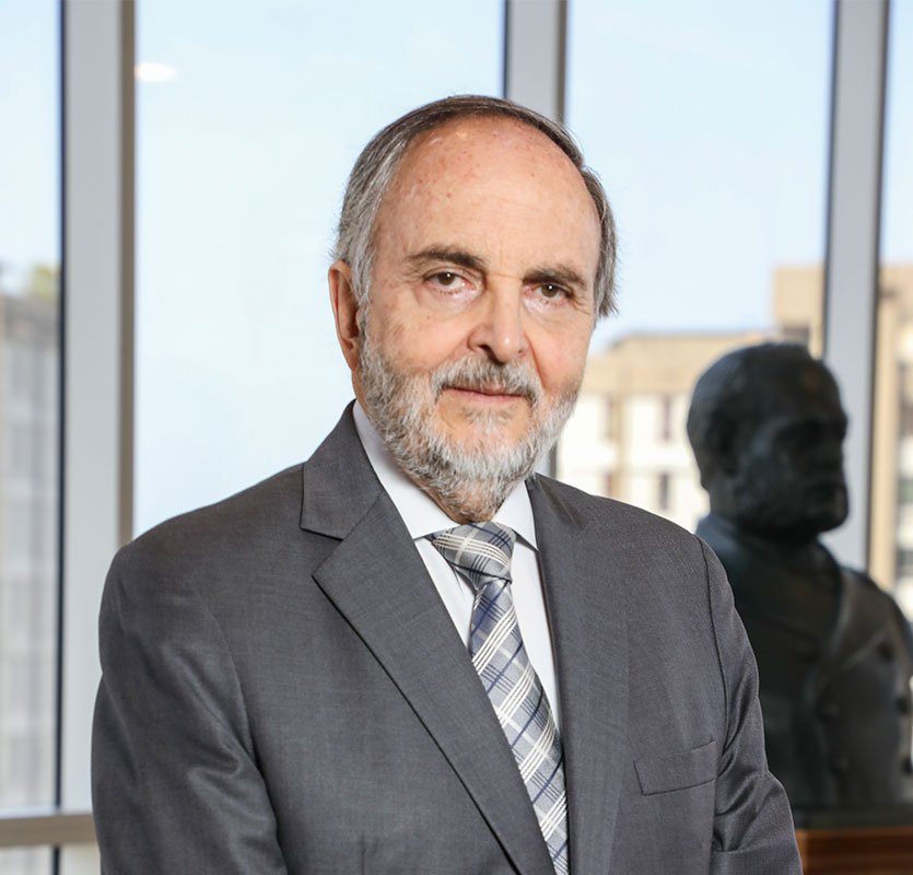 Dr. Javier de Belaunde López de Romaña